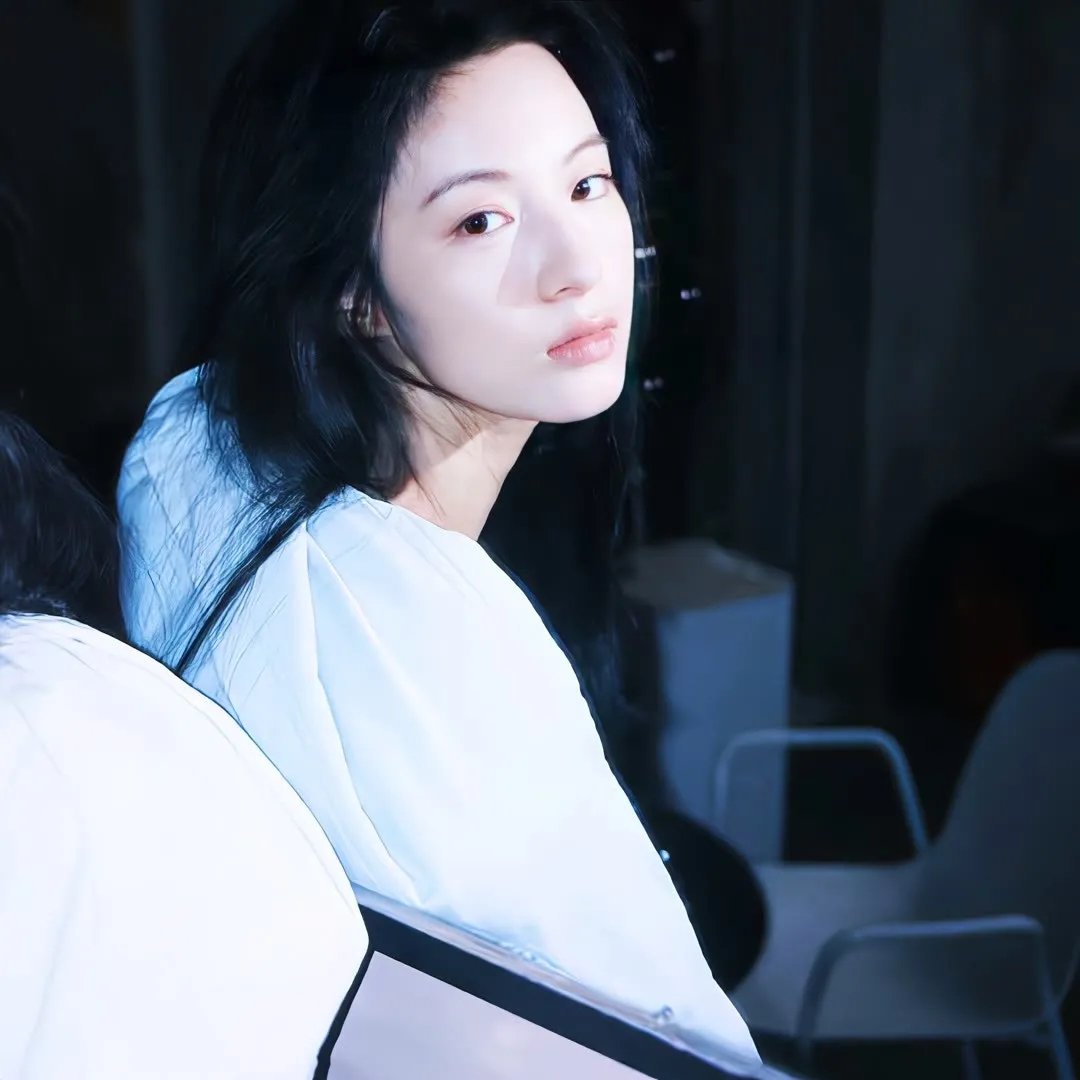 明黄禁色